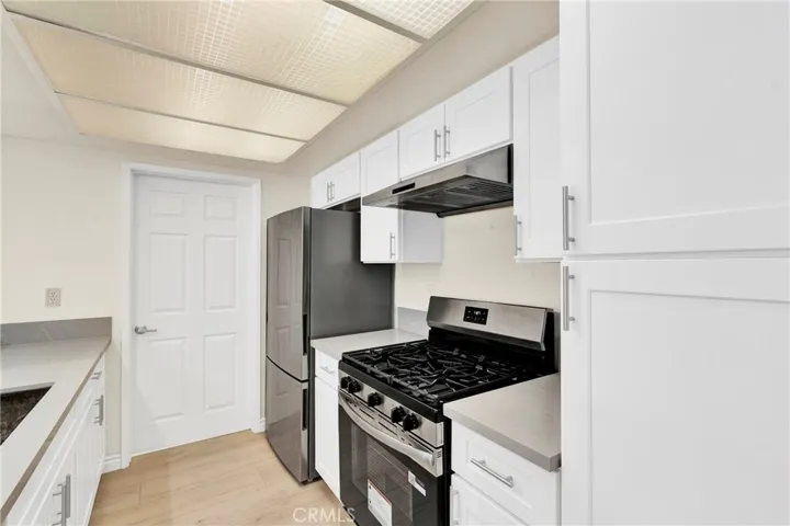1704 Bridgeport, West Covina, California 91791