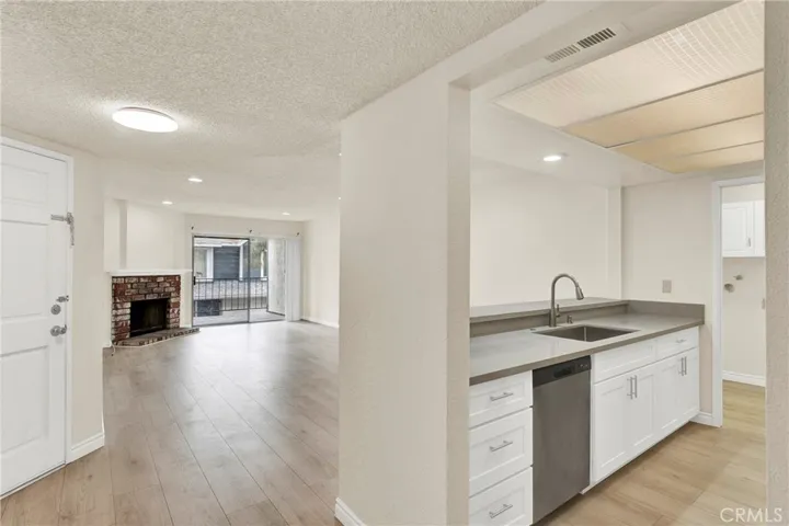 1704 Bridgeport, West Covina, California 91791
