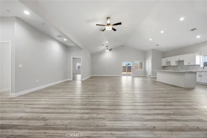 547 Shady Meadow Court, Bakersfield, California 93308