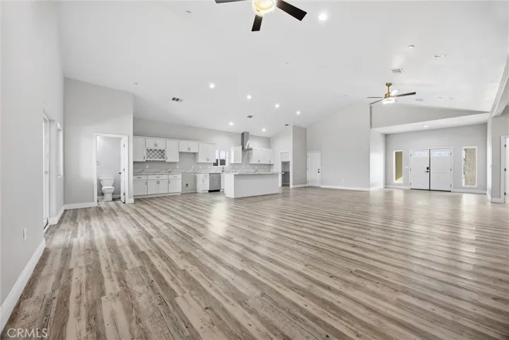 547 Shady Meadow Court, Bakersfield, California 93308