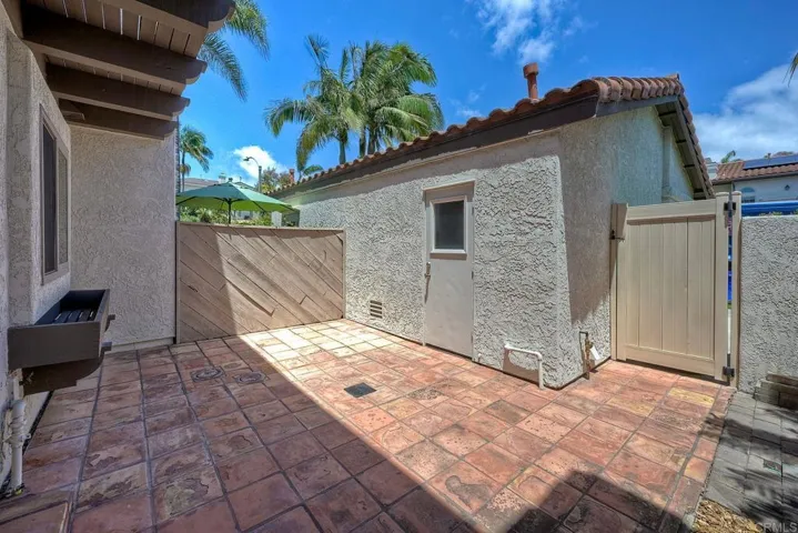 6805 Briarwood Drive, Carlsbad, California 92011