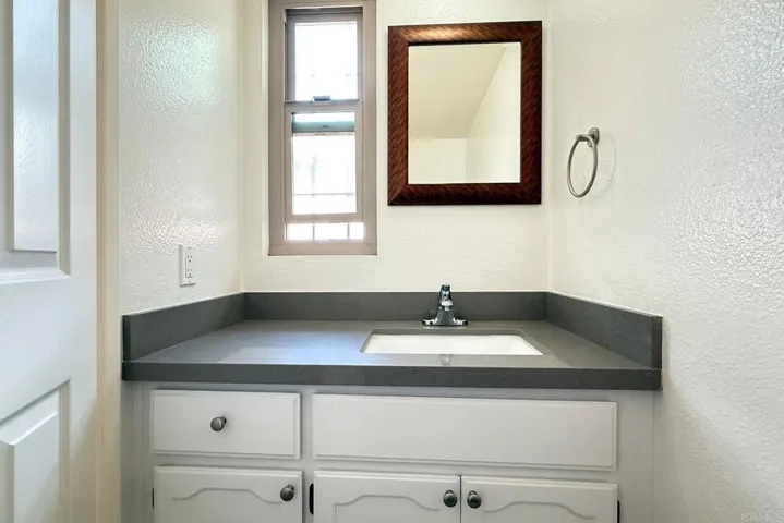 6805 Briarwood Drive, Carlsbad, California 92011