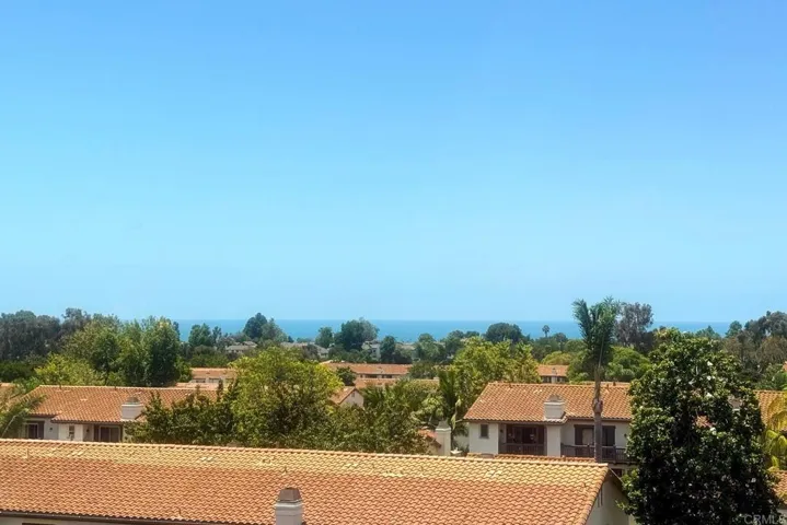 6805 Briarwood Drive, Carlsbad, California 92011