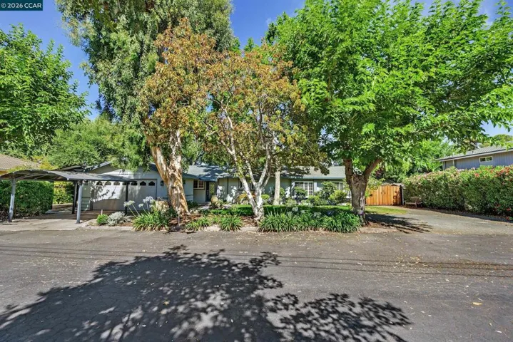 5230 Concord Blvd, Concord, California 94521