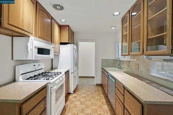 5230 Concord Blvd, Concord, California 94521