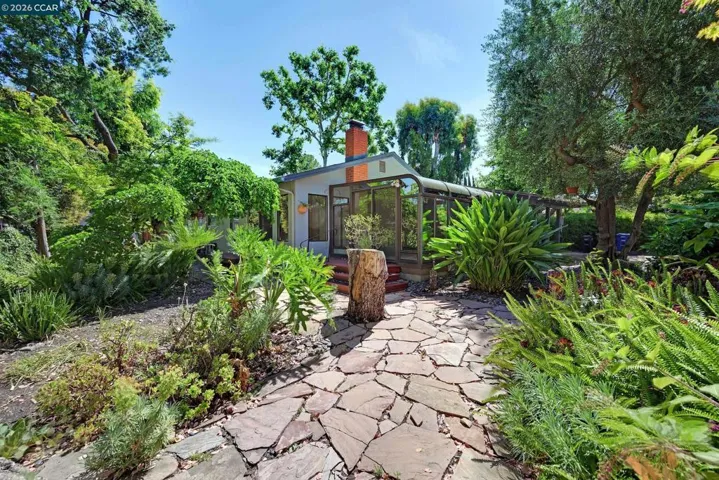 5230 Concord Blvd, Concord, California 94521