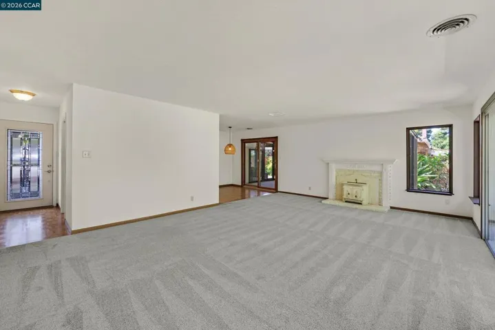 5230 Concord Blvd, Concord, California 94521