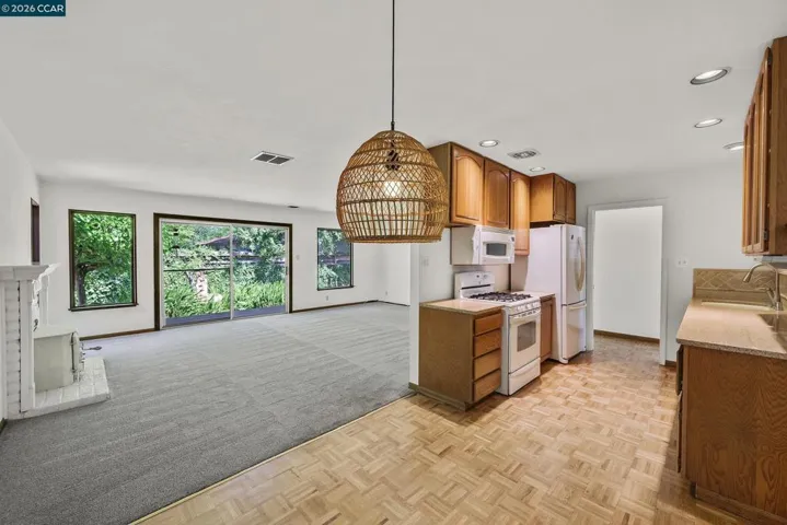5230 Concord Blvd, Concord, California 94521