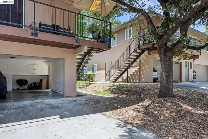 8110 Arroyo Dr, Pleasanton, California 94588