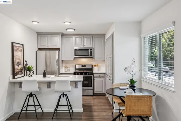 8110 Arroyo Dr, Pleasanton, California 94588