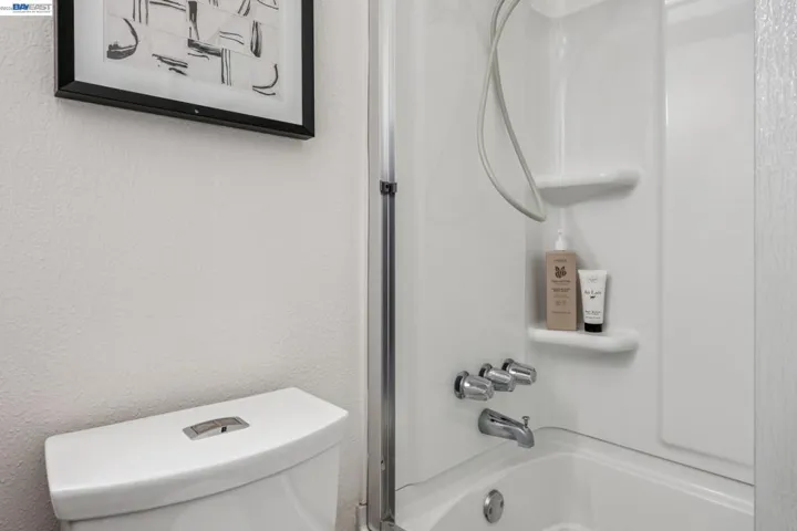 8110 Arroyo Dr, Pleasanton, California 94588