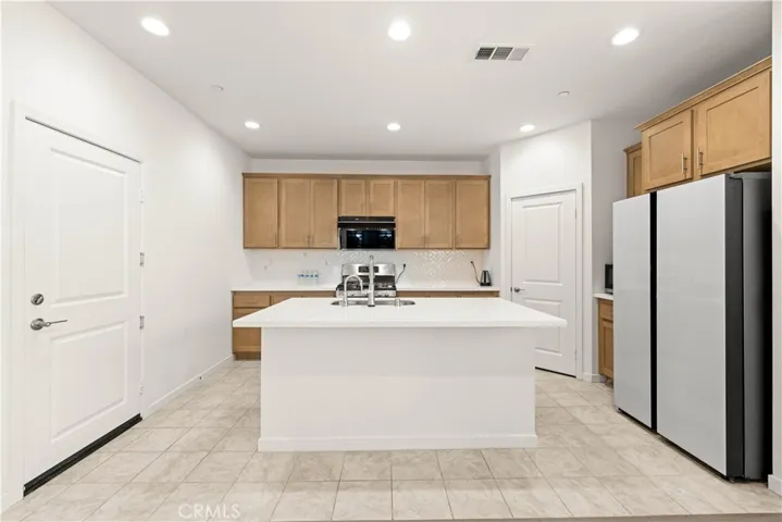 2915 E Duncan Paseo, Ontario, California 91761