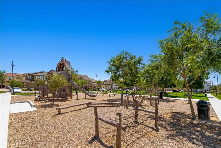 2915 E Duncan Paseo, Ontario, California 91761