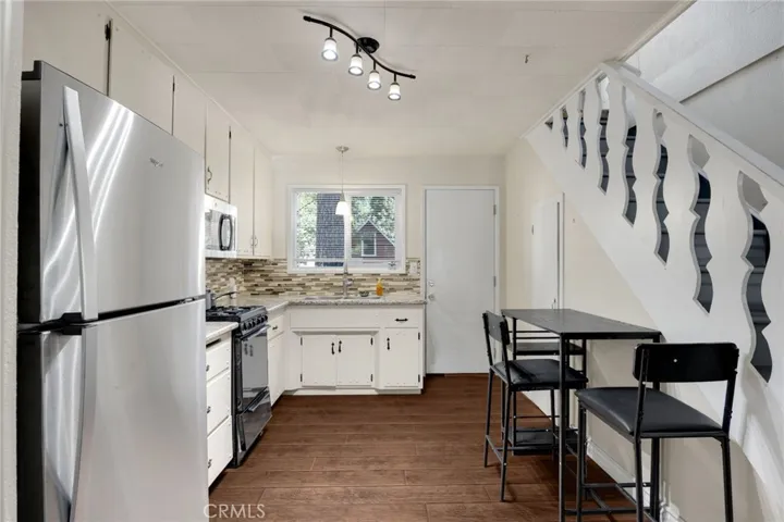 22934 Waters, Crestline, California 92325