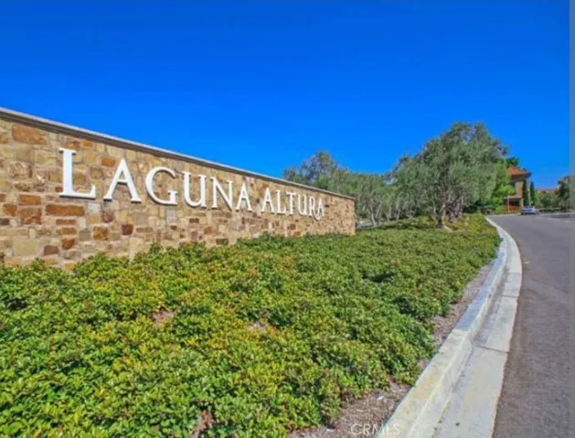 40 Bianco, Irvine, California 92618