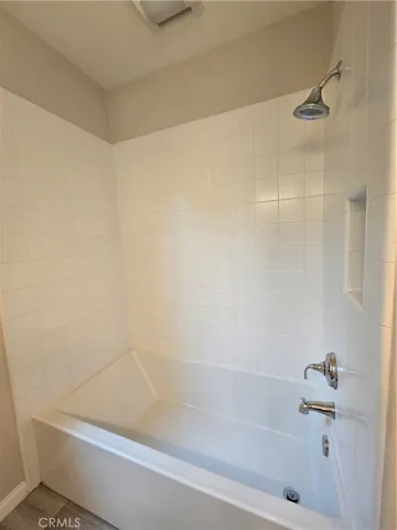 40 Bianco, Irvine, California 92618