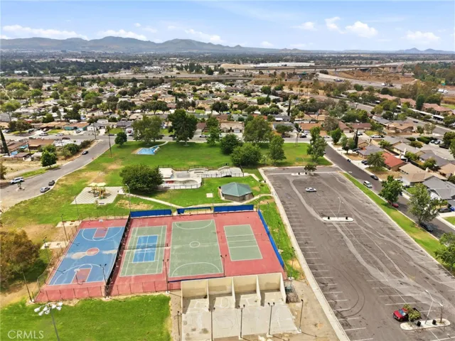 1457 W Marshall, San Bernardino, California 92405
