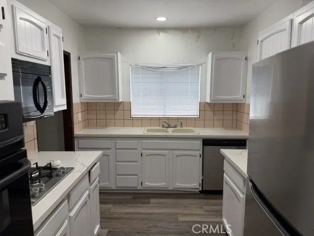 917 N Florence, Burbank, California 91505
