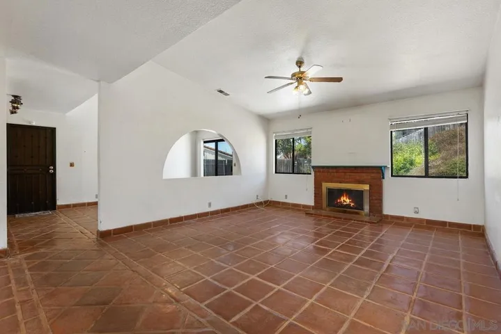 2922 Alamitos, Escondido, California 92027