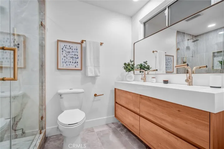 1824 West 245th Street, Torrance, California 90501