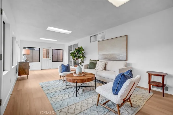 1824 West 245th Street, Torrance, California 90501