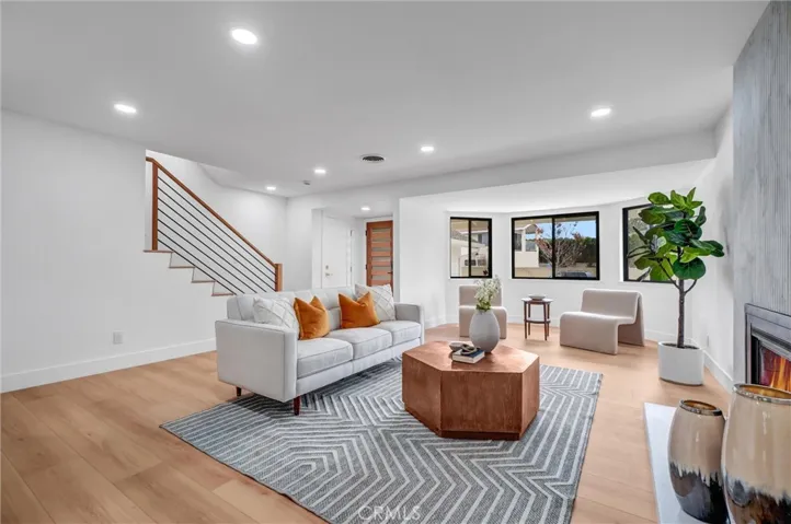 1824 West 245th Street, Torrance, California 90501