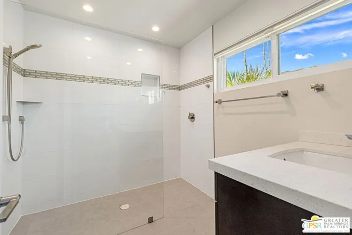 1120 S Calle De Maria, Palm Springs, California 92264