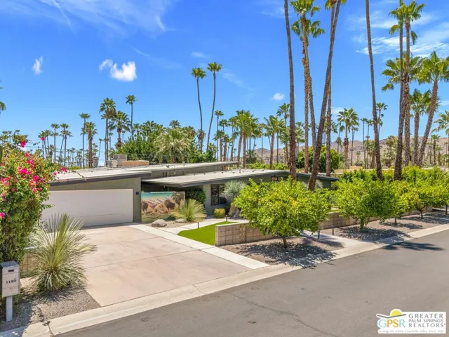 1120 S Calle De Maria, Palm Springs, California 92264