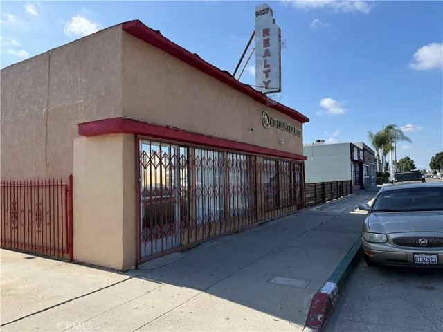 9637 California Avenue, South Gate, California 90280