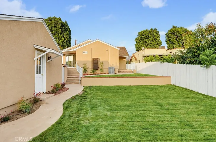 5743 Pickering Avenue, Whittier, California 90601