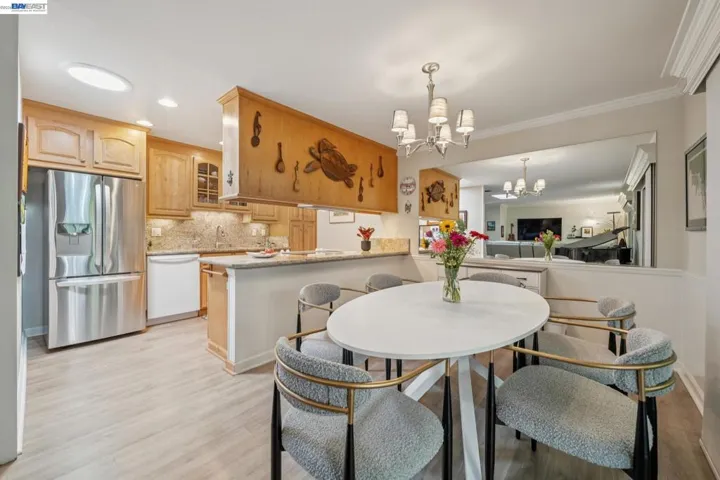 2029 Ptarmigan Dr 2, Walnut Creek, California 94595