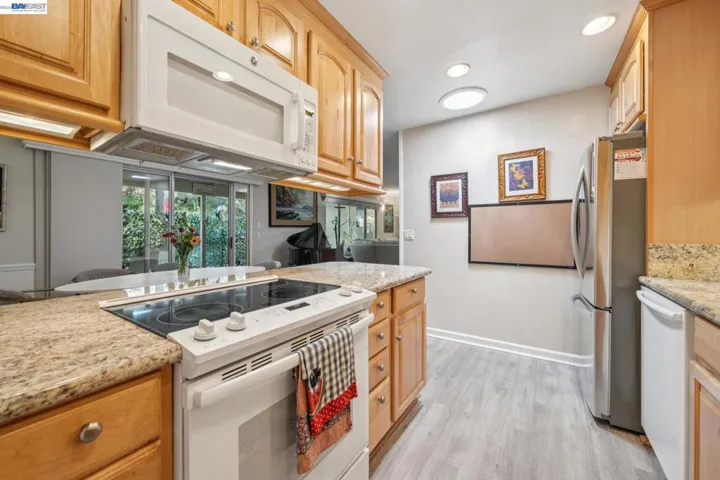 2029 Ptarmigan Dr 2, Walnut Creek, California 94595