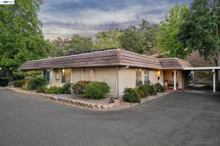 2029 Ptarmigan Dr 2, Walnut Creek, California 94595