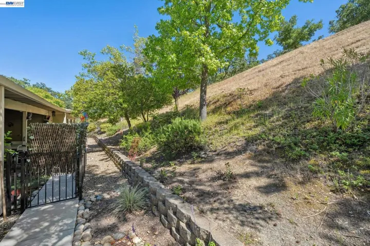 2029 Ptarmigan Dr 2, Walnut Creek, California 94595