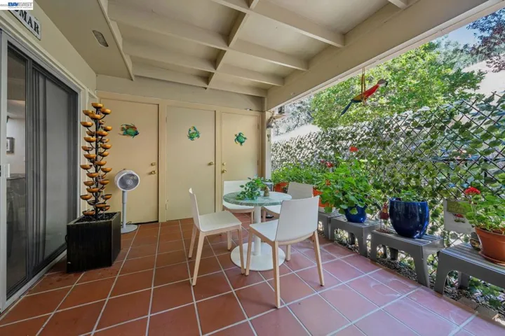 2029 Ptarmigan Dr 2, Walnut Creek, California 94595