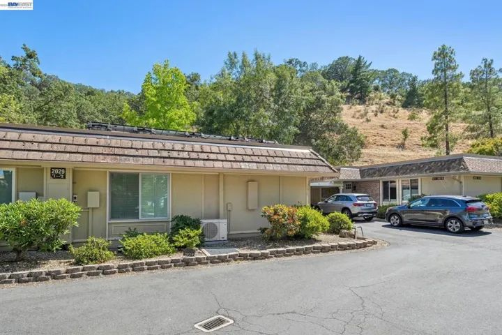 2029 Ptarmigan Dr 2, Walnut Creek, California 94595