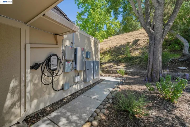 2029 Ptarmigan Dr 2, Walnut Creek, California 94595