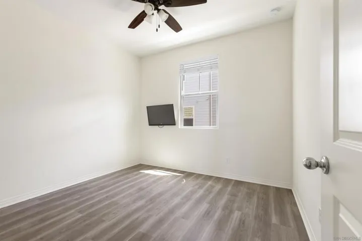 513 Pelican Ln, Imperial Beach, California 91932