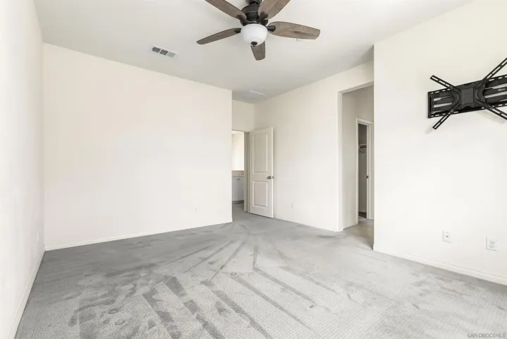513 Pelican Ln, Imperial Beach, California 91932