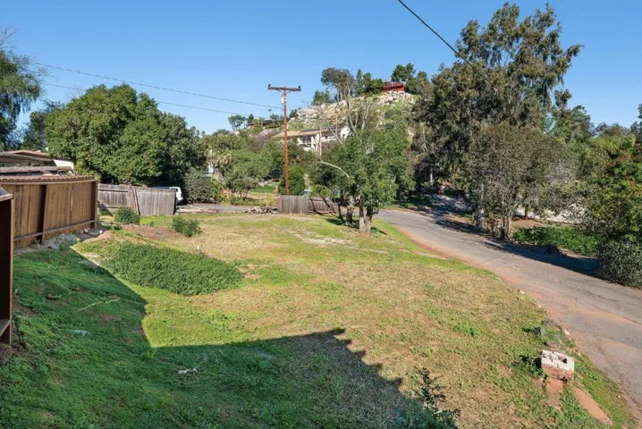 1780 Grove, El Cajon, California 92020