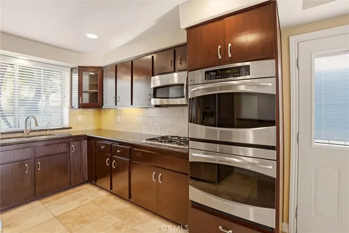19206 Andmark Avenue, Carson, California 90746