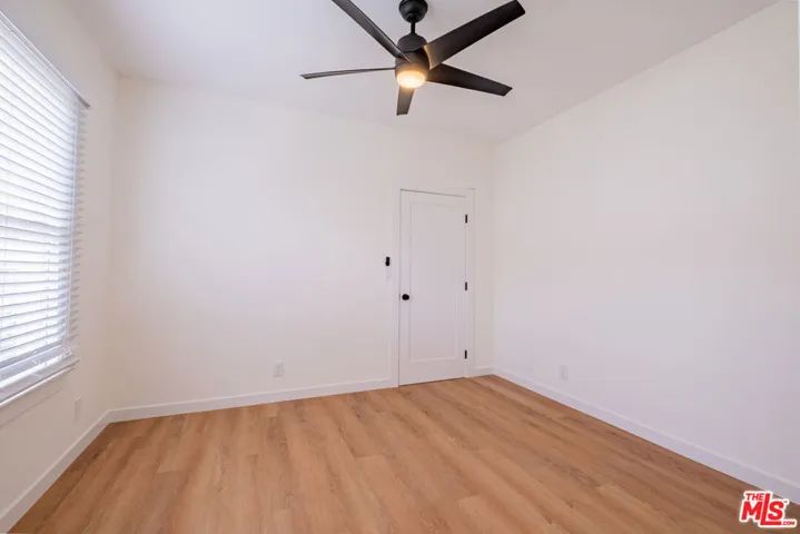 108 N Broadway, Redondo Beach, California 90277
