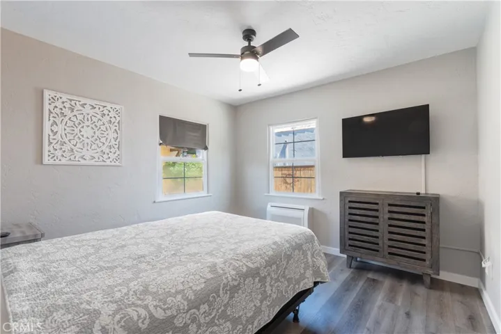 2015 Oak, Paso Robles, California 93446