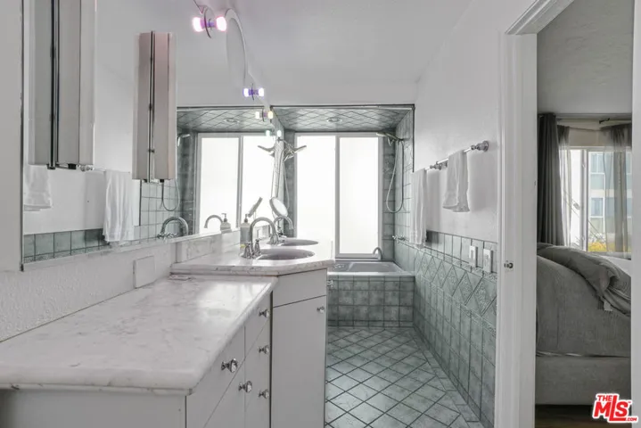 1 Jib Street 101, Marina Del Rey, California 90292