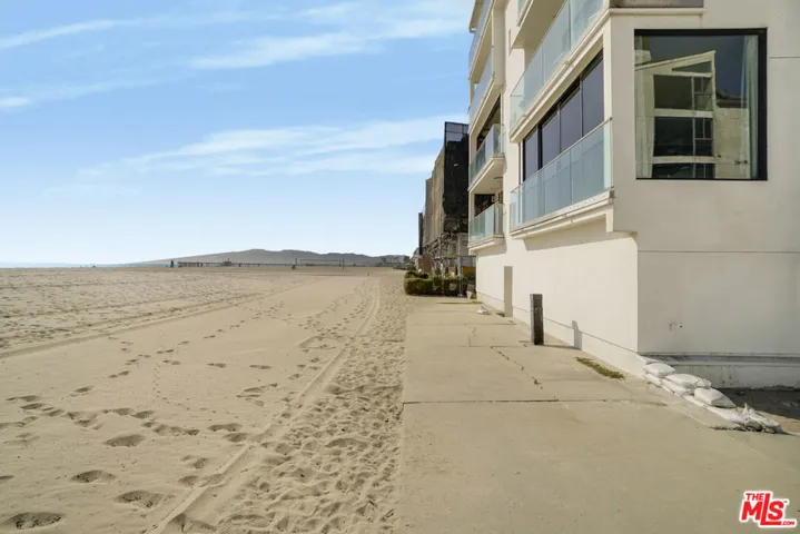 1 Jib Street 101, Marina Del Rey, California 90292