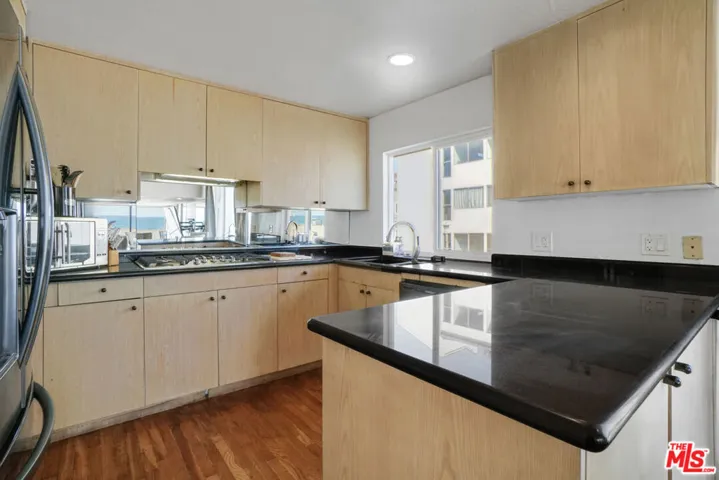 1 Jib Street 101, Marina Del Rey, California 90292