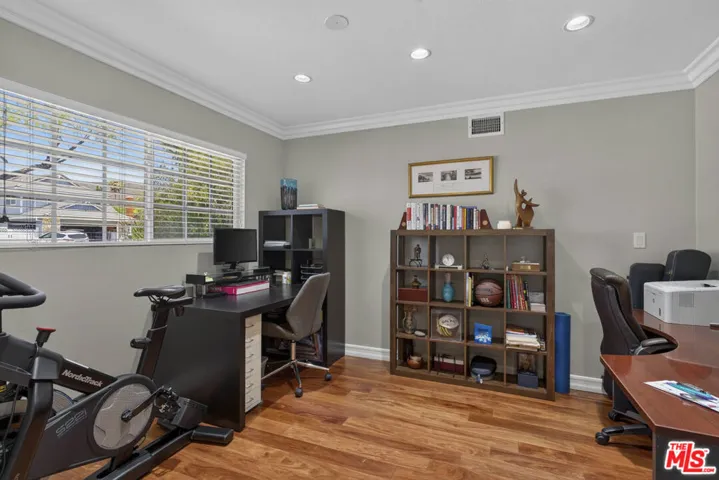 5878 Wheelhouse Lane, Agoura Hills, California 91301
