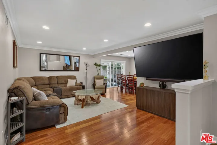 5878 Wheelhouse Lane, Agoura Hills, California 91301