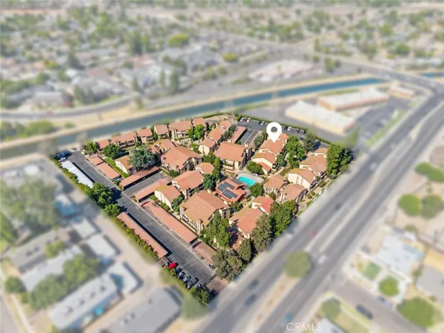 1550 W Ashlan, Fresno, California 93705