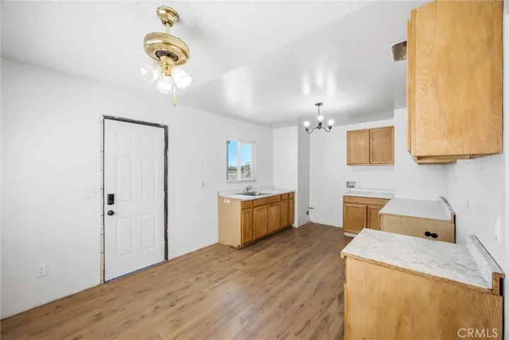 2037 Sequoia, Barstow, California 92311